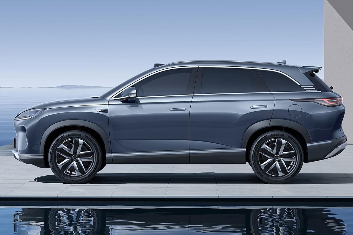 BYD Sealion 7 13
